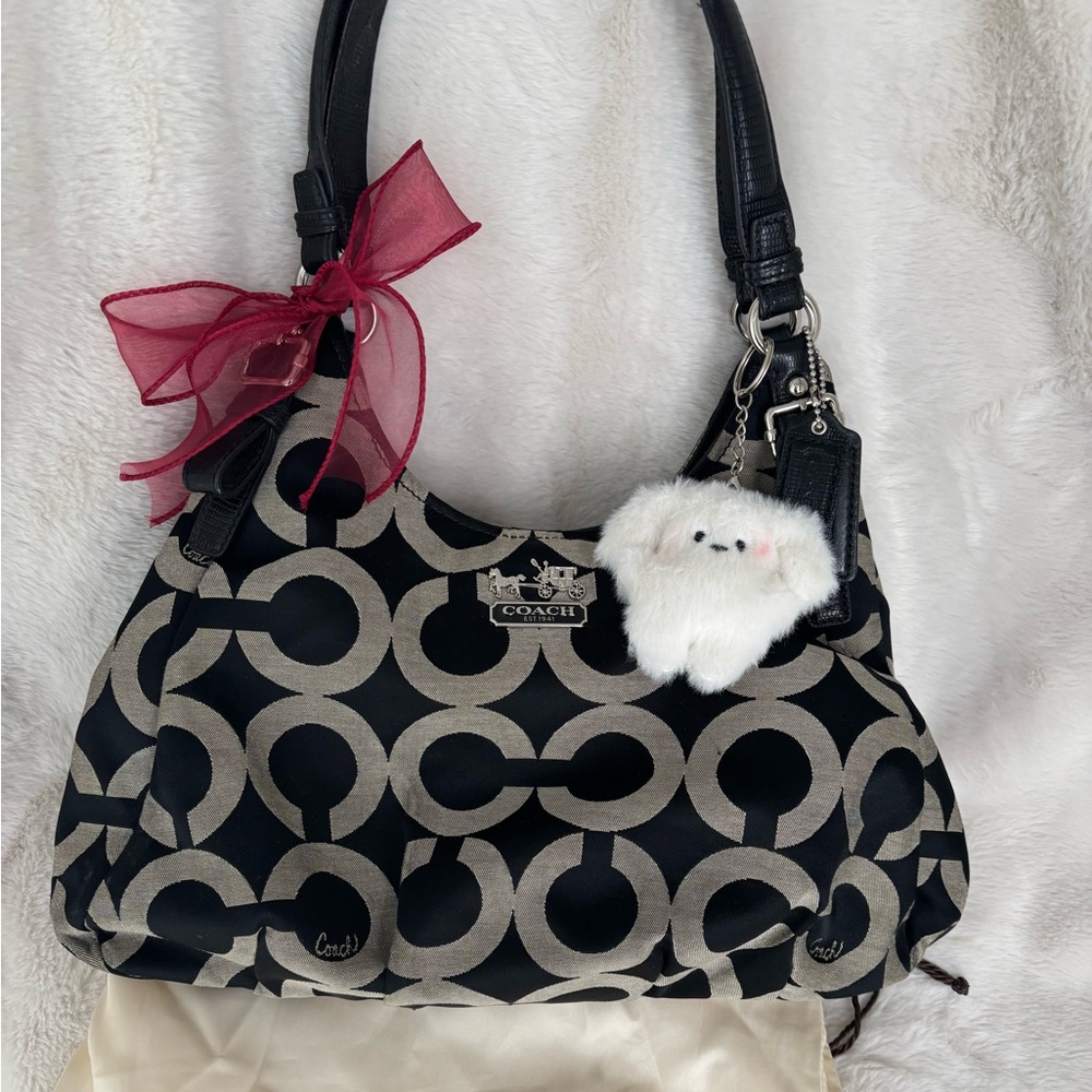 Authentic vintage Coach Hobo Tote three compartments inside for storage